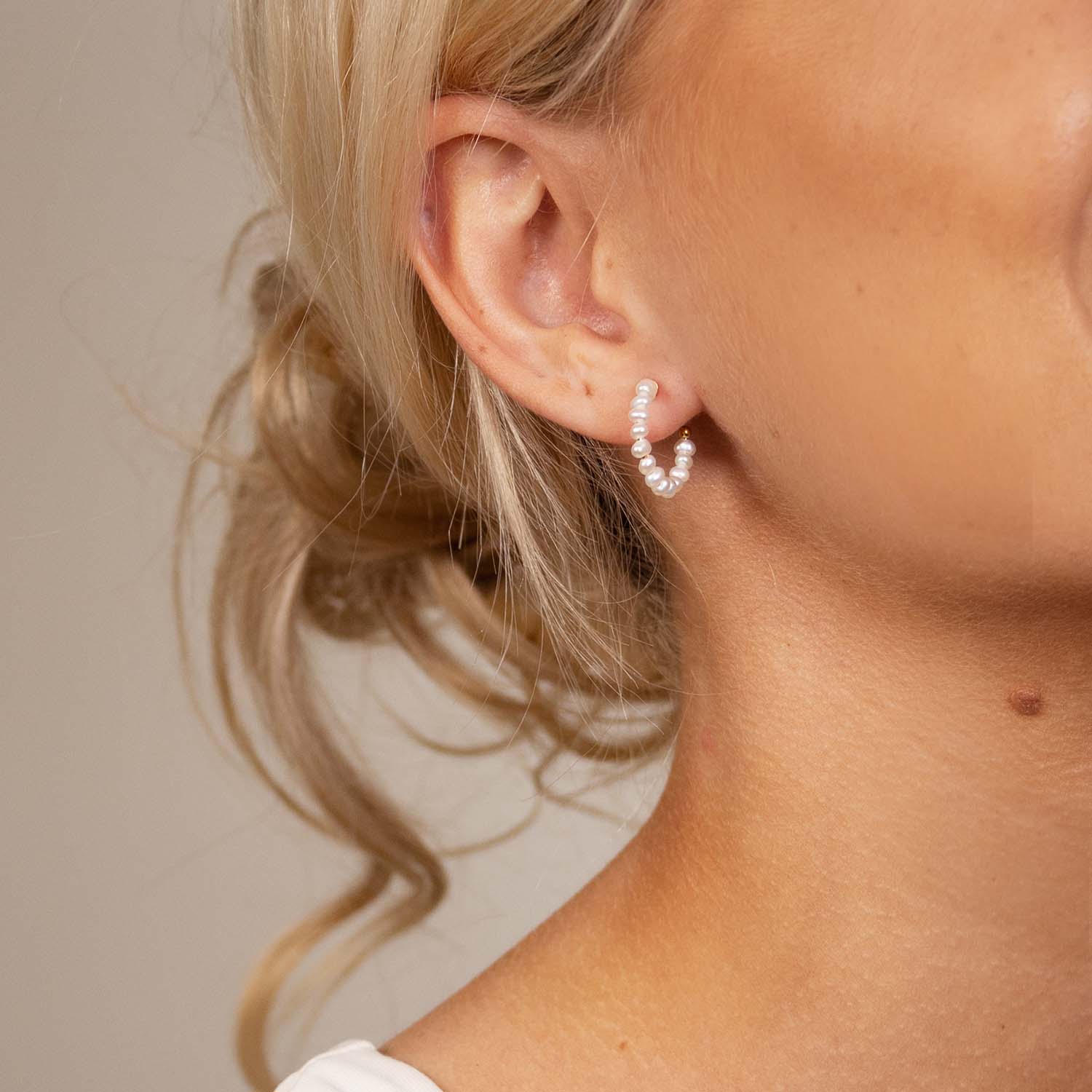 DETAIL208285